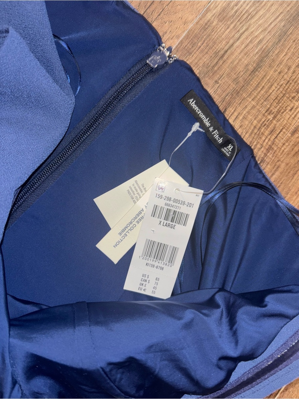 Ambercrombie & Finch Bra Free Navy Blue Elevated Basic Tube Top XL NWT - Picture 5 of 7